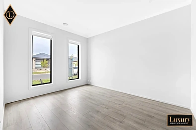 6 Dennison Street, Deanside, VIC 3336, 3房, 2浴, House