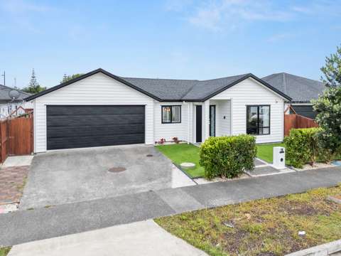 Takanini 4房  Must Sell ASAP - Stunning Kauri Flats Home!