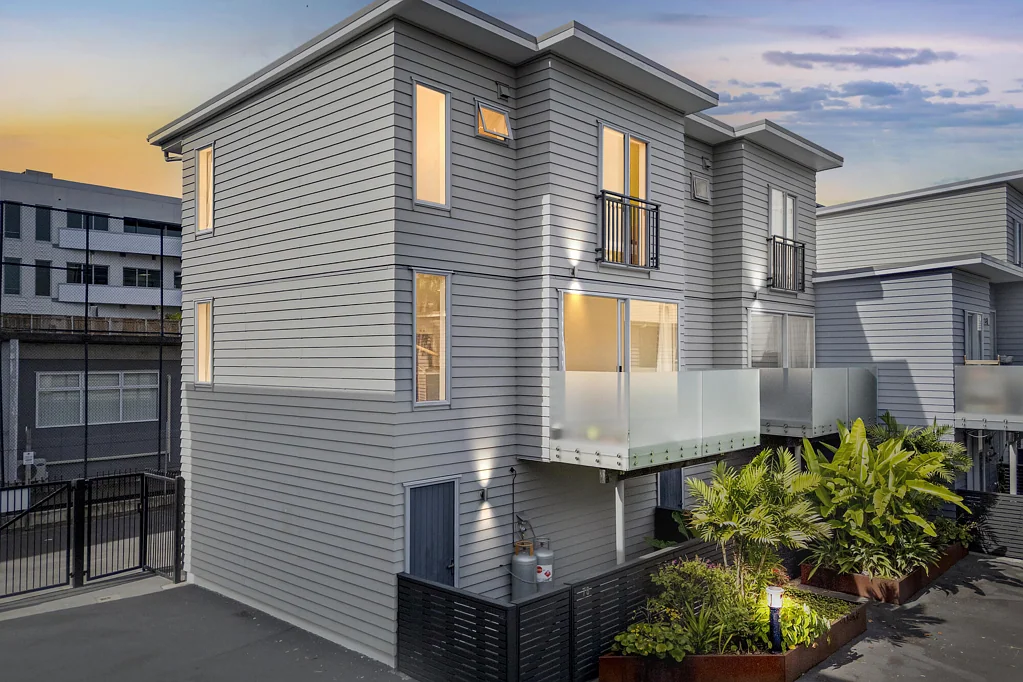 Mount Eden 3Zimmer Motivated Seller Ready to Meet the Market