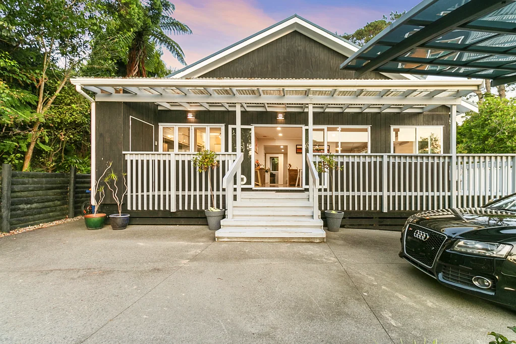 132 Attwood Road, Paremoremo, North Shore City, Auckland