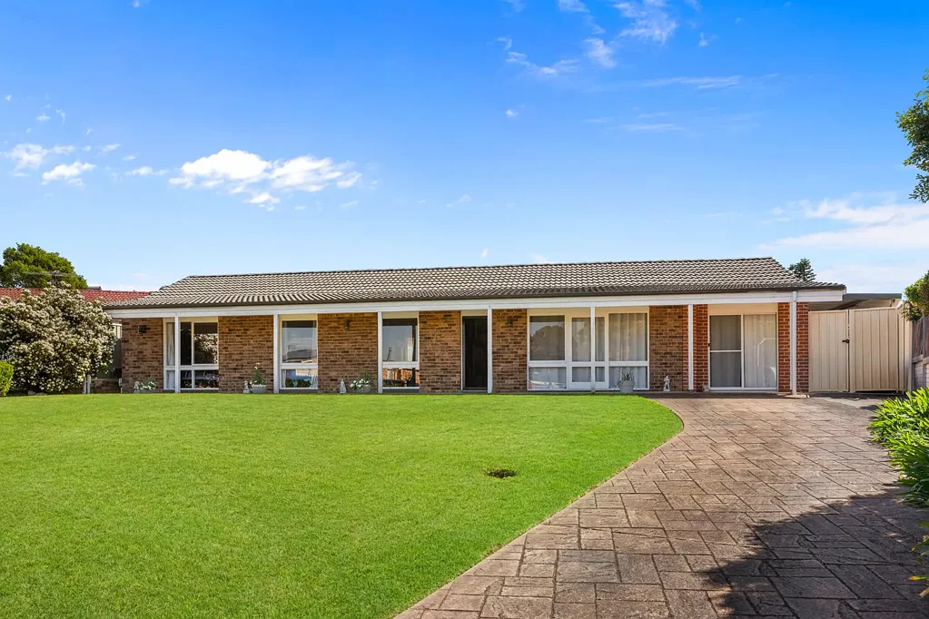 Werrington County 5Phòng ngủ Spacious Family Sanctuary in Prime Cul-de-Sac Location