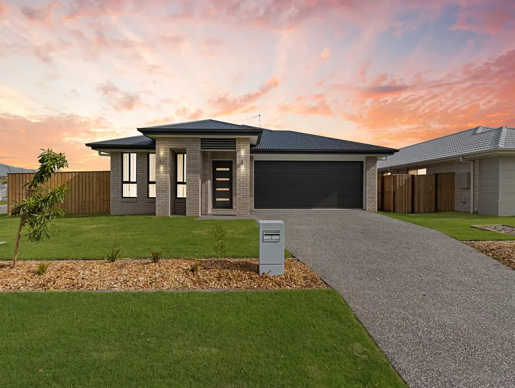 4 Bedroom Home in Point Vernon
