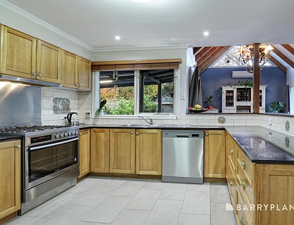 4 Lucia Court, Gembrook, VIC 3783, 5 ਕਮਰੇ, 3 ਬਾਥਰੂਮ, House