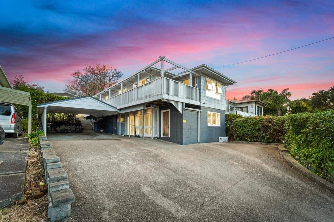 56 Beulah Avenue, Rothesay Bay, Auckland - North Shore, 5 chambres, 2 salles de bain