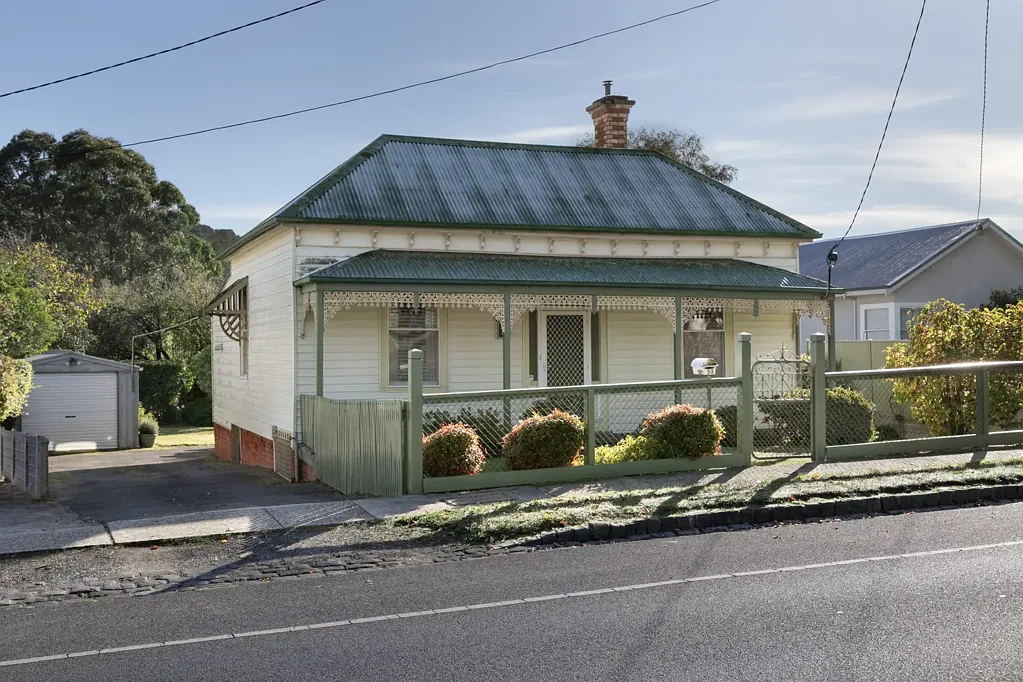 Ballarat East 3房  A Once-In-A-Century Opportunity In Tightly Held Ballarat East