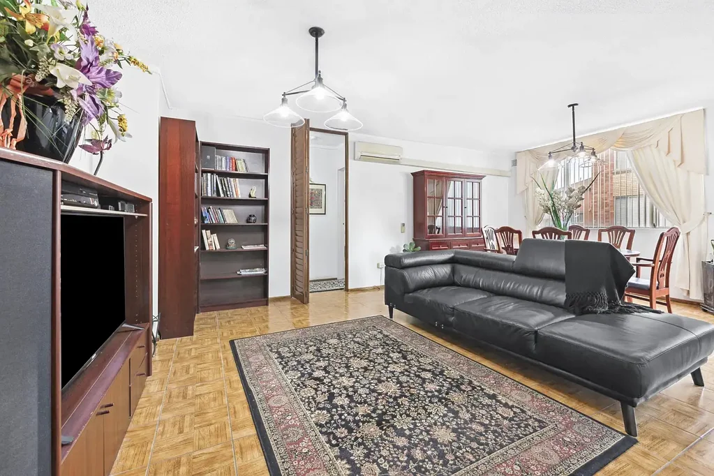 Spacious & Light-Filled Two-Bedroom Apartment