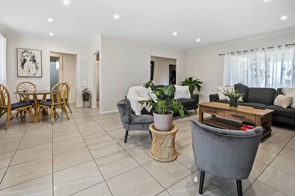 32 Ethel Avenue, Lalor, VIC 3075