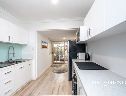 20/201 Scarborough Beach Road, Mount Hawthorn, Perth CBD, 2部屋, 1バスルーム, Apartment