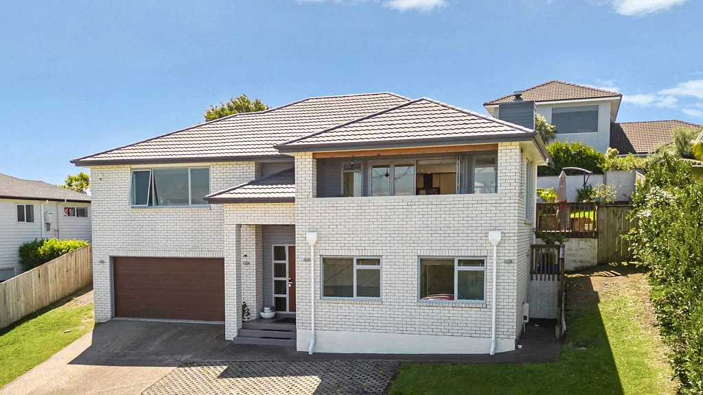 Orewa 5غرفة نوم Priced Slashed - Owner Says Sell!