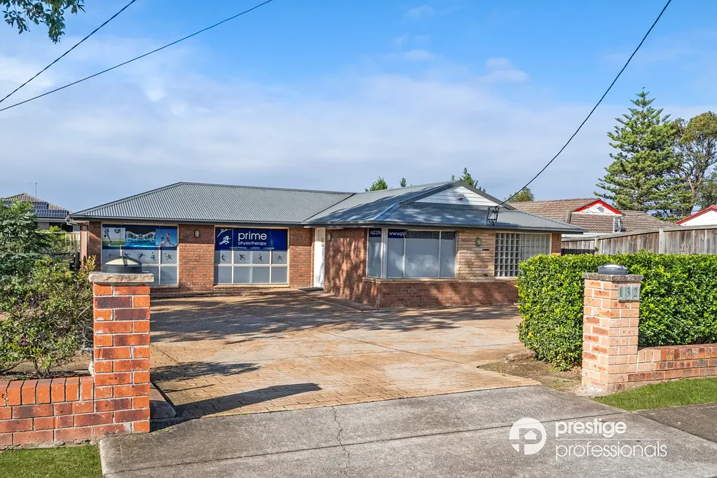Moorebank 4Phòng ngủ High Yeild Investment on 797m2