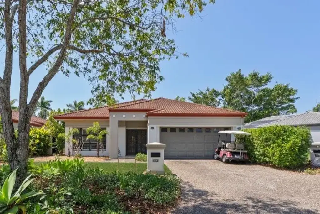 2013 Gracemere Gardens, Hope Island, QLD 4212