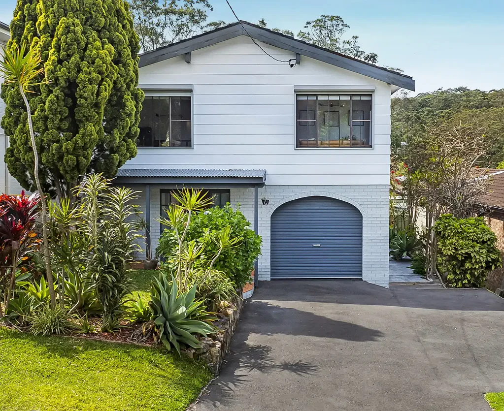 27 Dulwich Road, Springfield, NSW 2250
