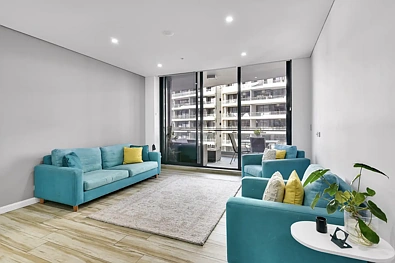 Mascot 1બેડરૂમ Oversized Apartment with Resort-Style Living