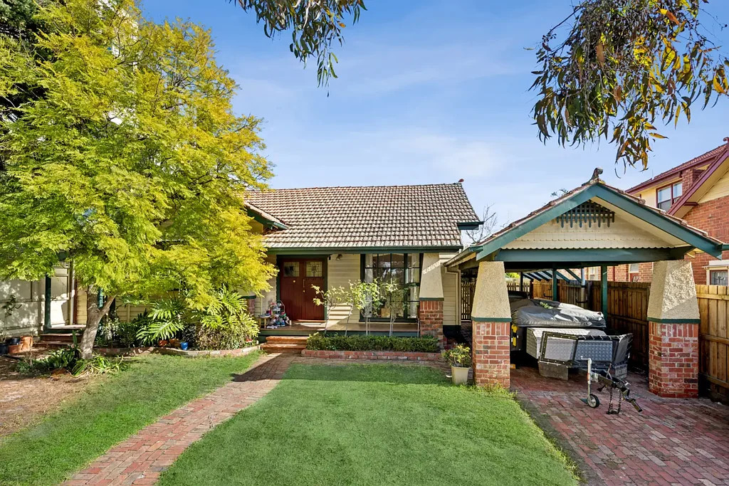 1 Oak Street, Bentleigh, VIC 3204