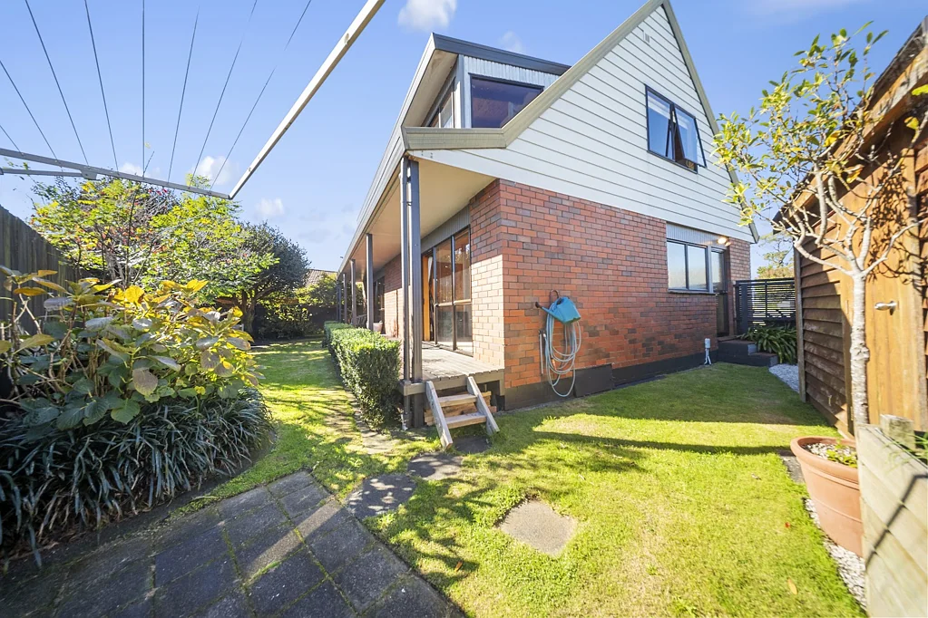 Maungatapu 3침실 Stylish Double-Storey Family Home