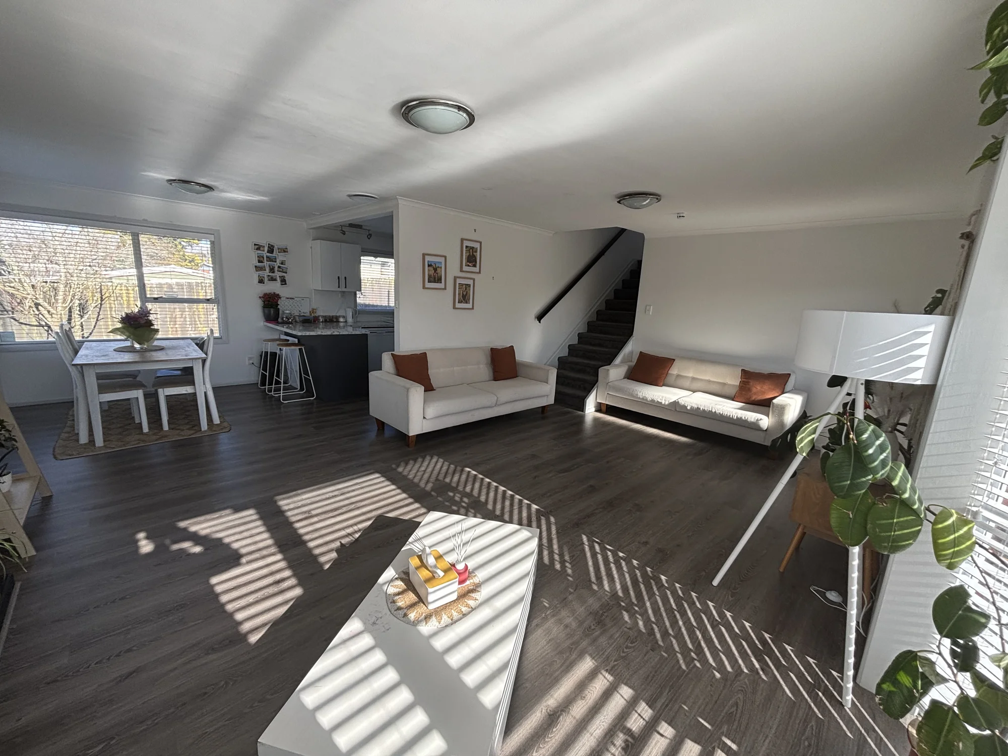 Tokoroa 4Kwarto EXECUTIVE LOCATION-GENEROUS FAMILY LIVING