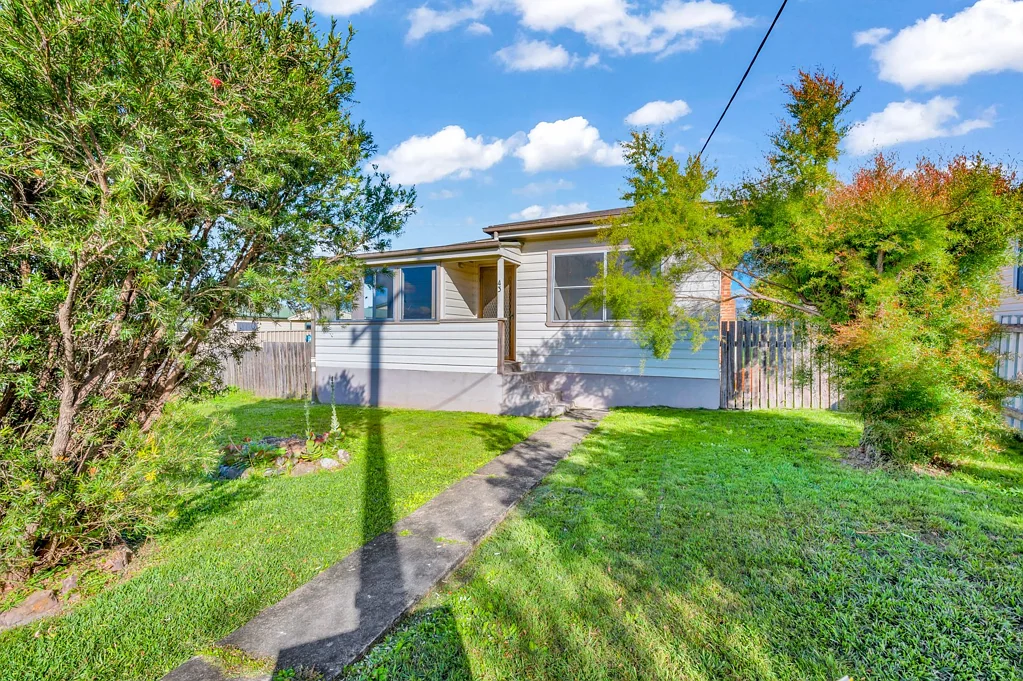 43 Philip Street, Gloucester, NSW 2422