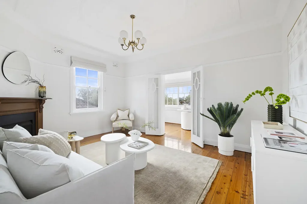 Balgowlah 3ਬੈੱਡਰੂਮ Beautifully renovated level semi with stunning north gardens on the Balgowlah-Fairlight border