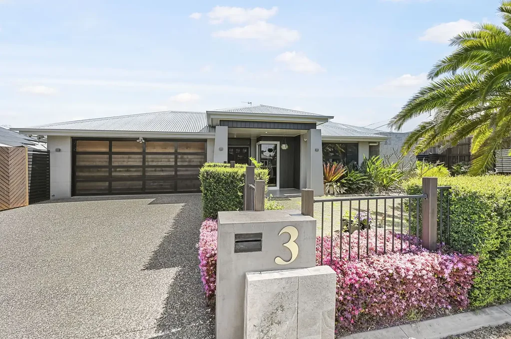 3 Eadie St, Kearneys Spring, QLD 4350