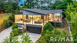 19 Valmadre Court, Petrie