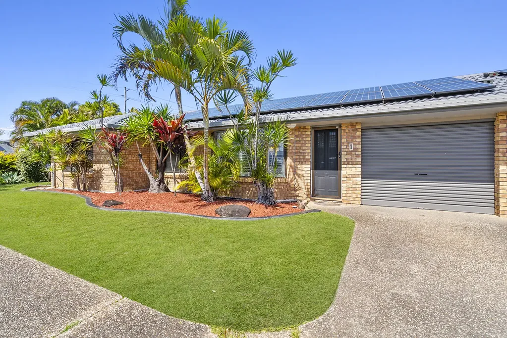 Tweed Heads 3房  Modern Comfort, Private Outdoor Living & Exciting Potential