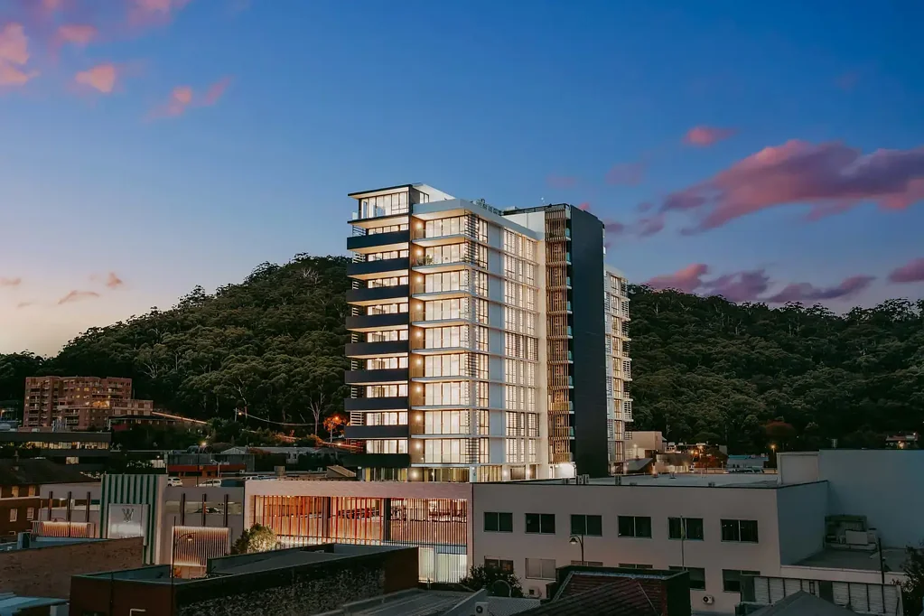 Gosford 2 Bedroom Stylish Two-Bedroom Apartment & Desirable Complex
