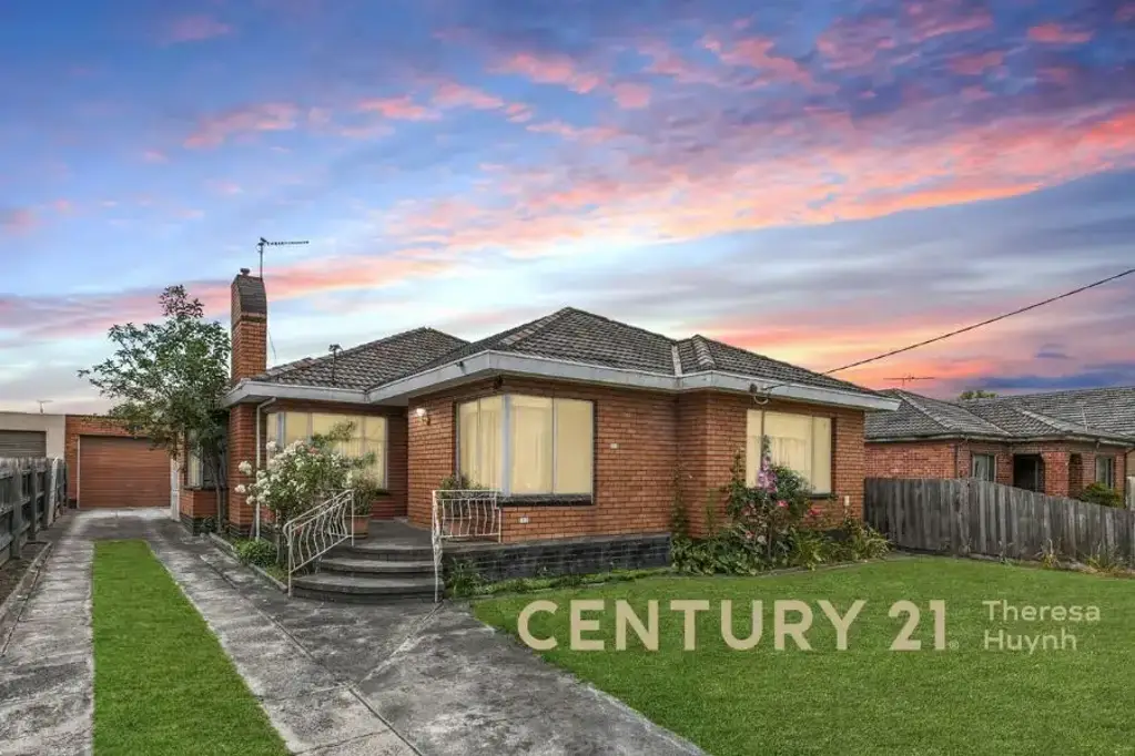 FOR RENT - HOUSE IN SPRINGVALE