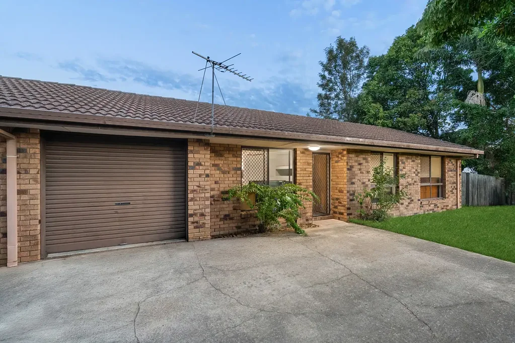 2/5 Dowling Court, Caboolture, QLD 4510