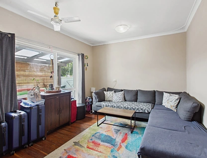 86 Leach Highway, Wilson, WA 6107, 4 slaapkamers, 2 badkamers, House
