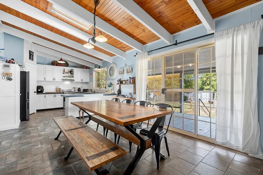 Crookwell 4 Bedroom The Acre You've Been Waiting For !