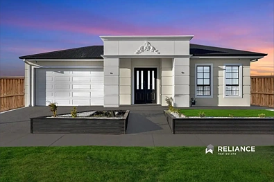 Tarneit 4房 样板房式奢华住宅，带双套间和高级装修 Display-Style Luxury with Double Ensuites & Premium Finishes