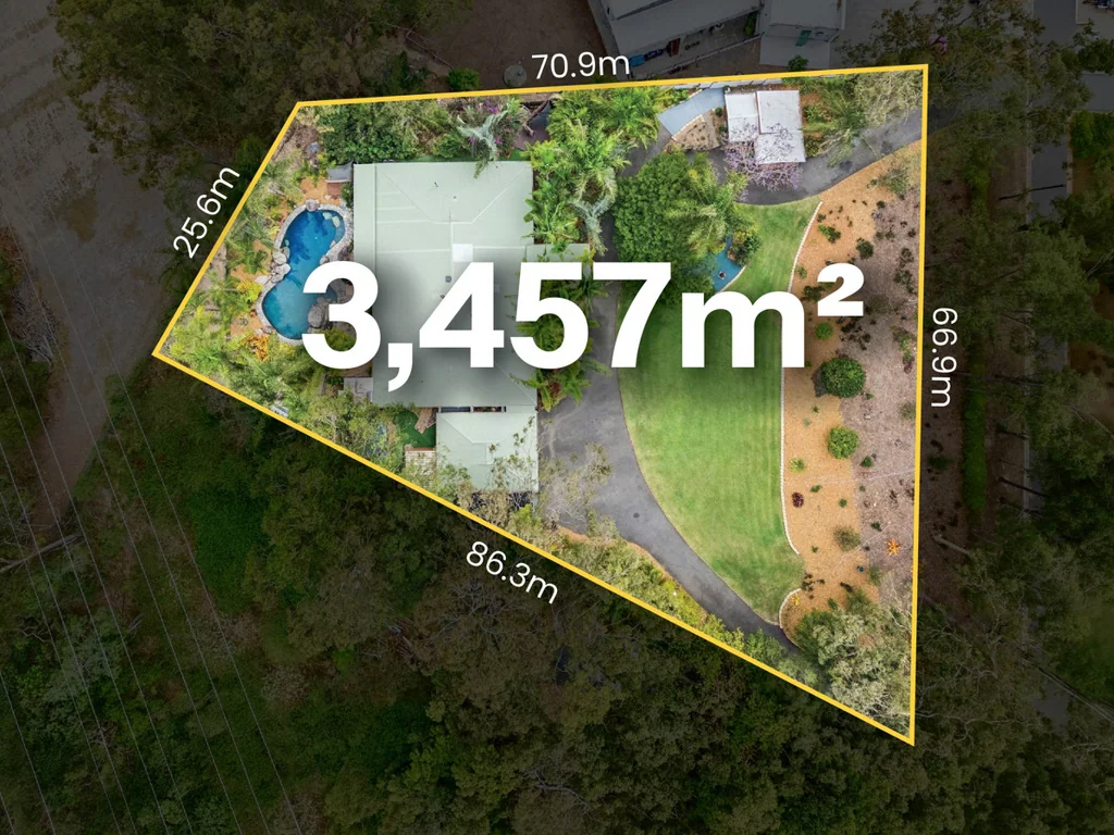 Tanah Merah 4ਬੈੱਡਰੂਮ A Pristine Tropical Oasis on 3,457m2 - 5 Minutes Drive To The Hyperdome