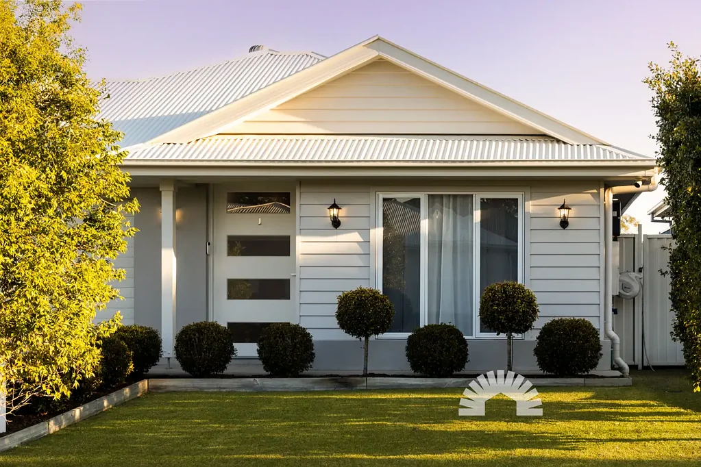 Morayfield 4 Slaapkamer Modern Family Living in Morayfield