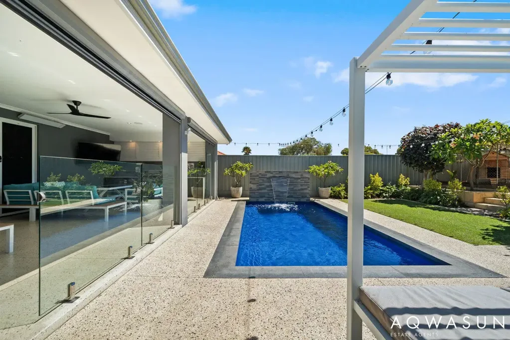 Golden Bay 3ห้องนอน Luxury Coastal Home