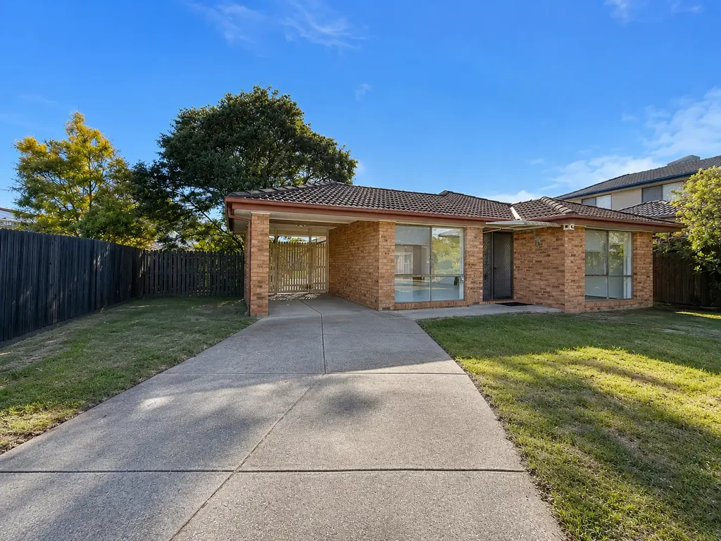 Quiet & Family Friendly in Convenient Location!