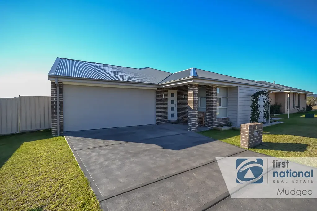 THREE BEDROOM FAMILY HOME