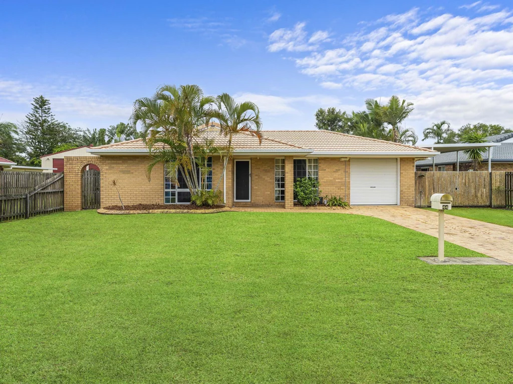 44 Cedar Crescent, Kawungan, QLD 4655