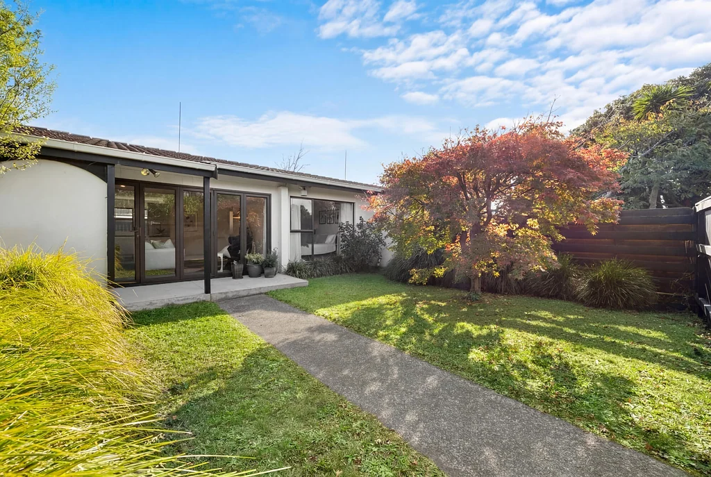 Mount Wellington 2房 单层混凝土砌块住宅！舒适便捷，步行至Sylvia Park/火车站/学校！ Single Level Concrete Block Sanctuary