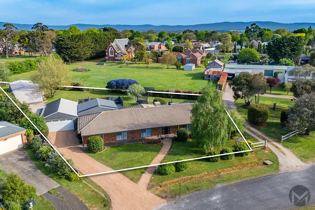 Lancefield 5房  Your Family Retreat – Space, Comfort and Lifestyle