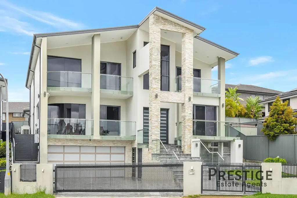 Sophisticated Family home in a Prime location!
