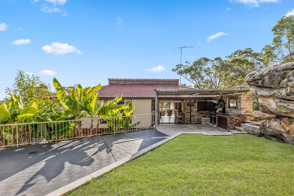 88 Hall Drive, Menai, NSW 2234