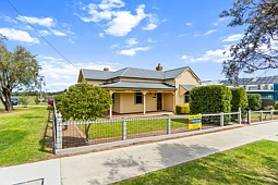 44 Macfarlane Street, Heyfield