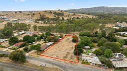 4-6 Longwood Road, Avenel