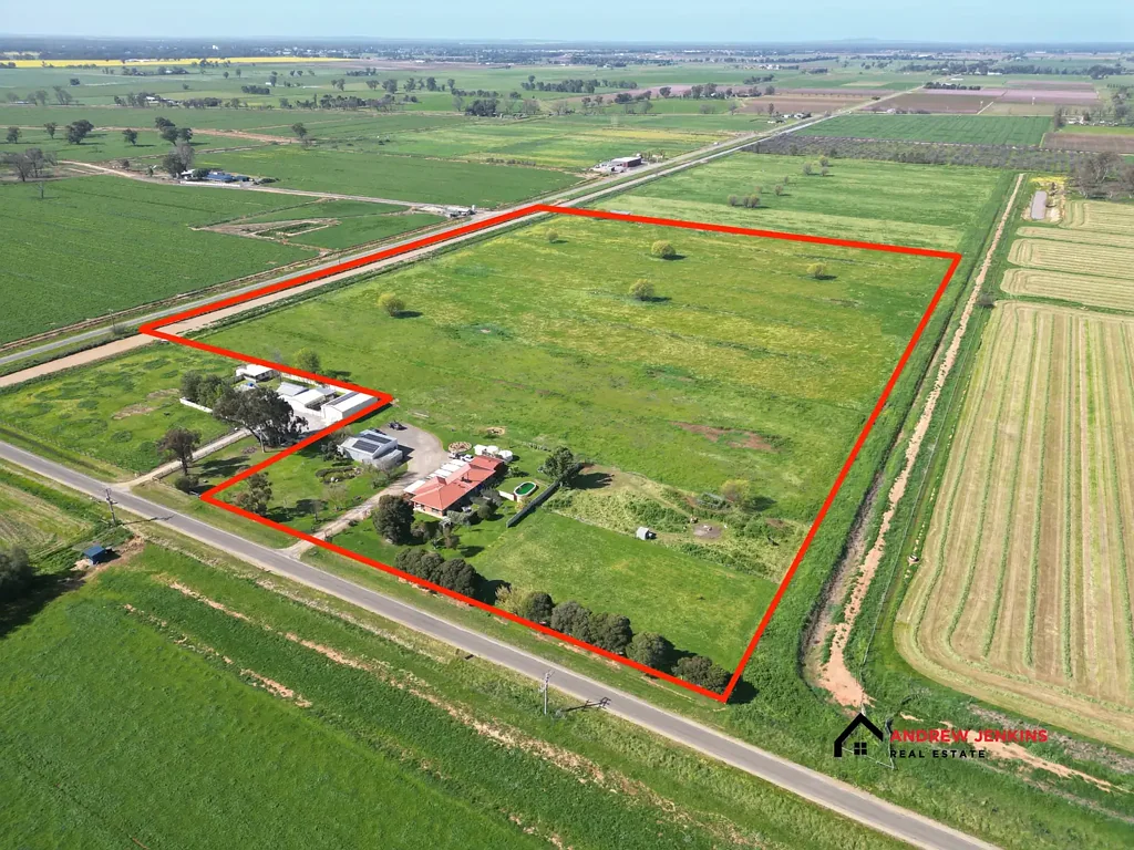 Yarroweyah 4બેડરૂમ Acreage Living Just Minutes from Cobram