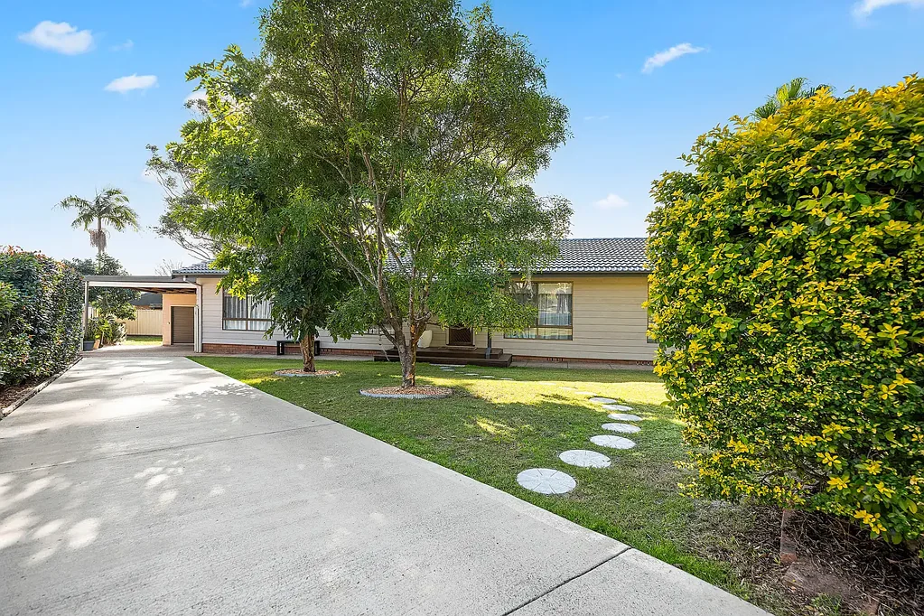 9 Triggs Close, Thornton, NSW 2322