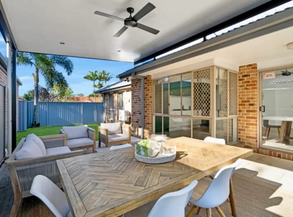 Robina 3Kwarto Fully Renovated – Low Maintenance Living – Robina Quays Best Buy!