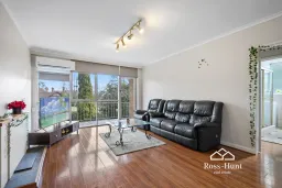 2/18 Alexandra Crescent, Surrey Hills