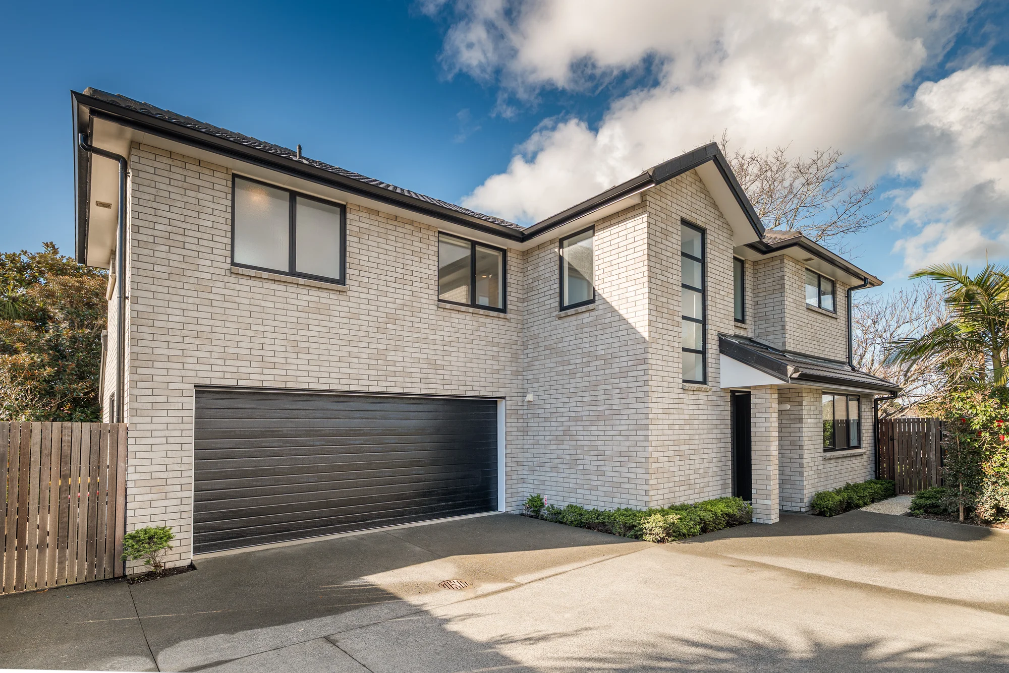 Sunnyhills 4Kwarto Modern family living in quiet cul-de-sac.