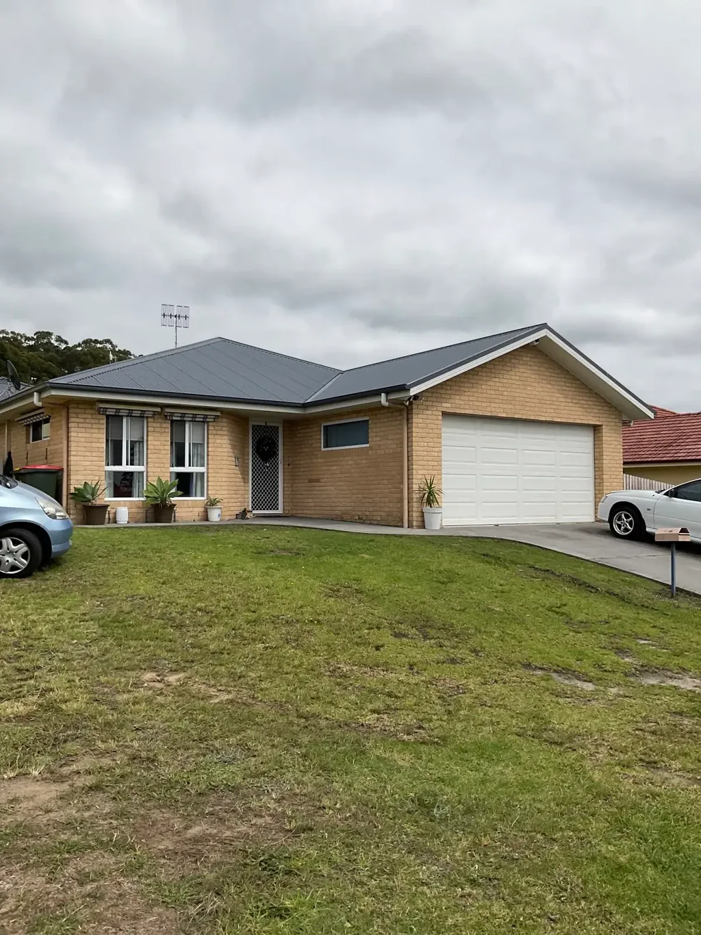 Spacious Family Home Near Town Centre!