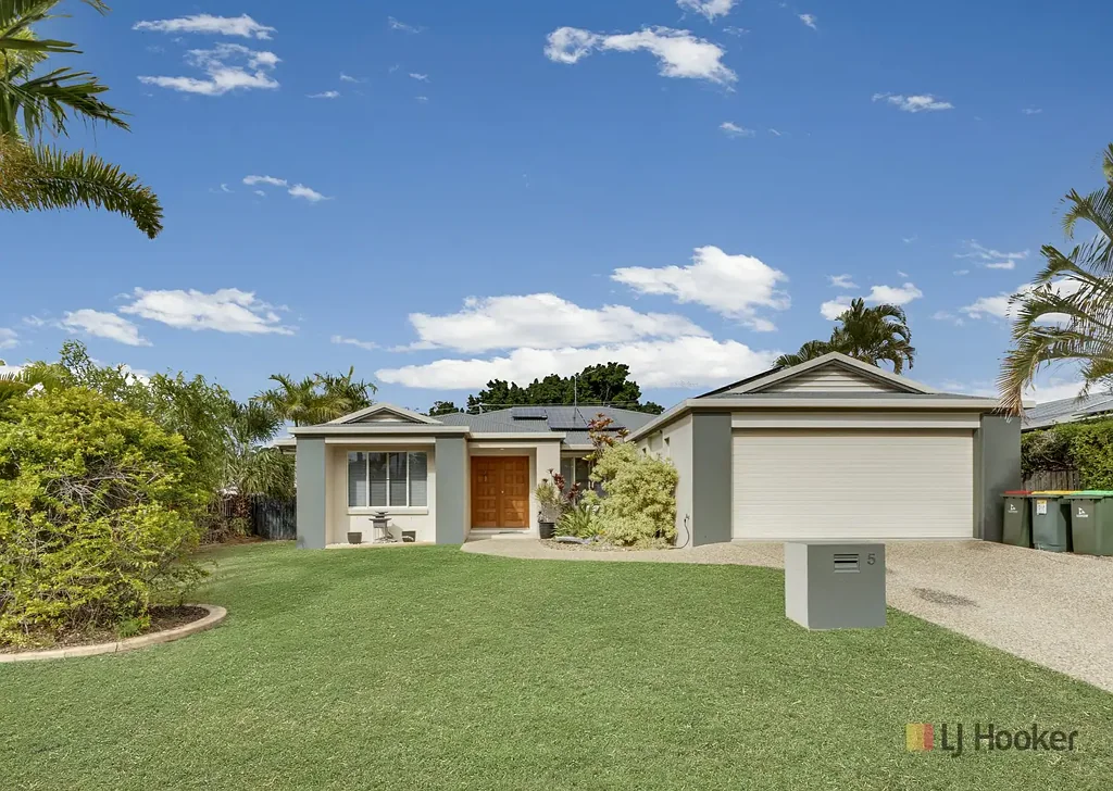 Tannum Sands 4침실 EXCEPTIONAL FAMILY LIVING – IMMACULATE LOWSET HOME IN PRIME LOCATION